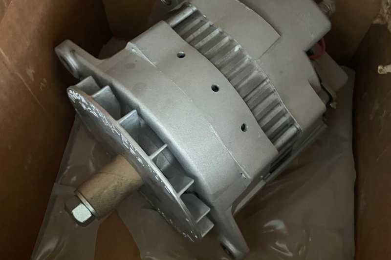 OmecoHub - Immagine KOMATSU RICAMBI VARI